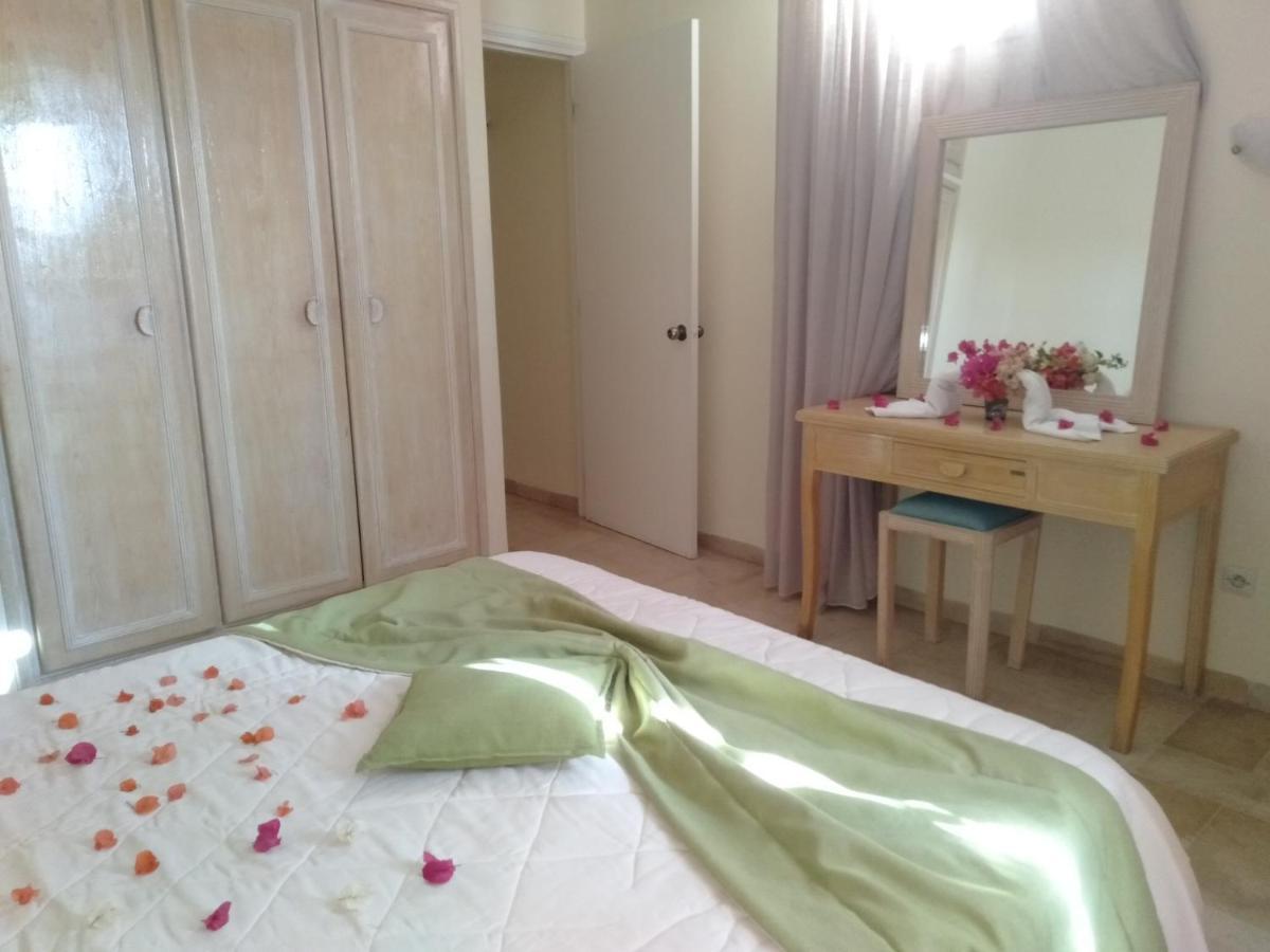 Appart Hotel Rodes Mezraia Exterior foto
